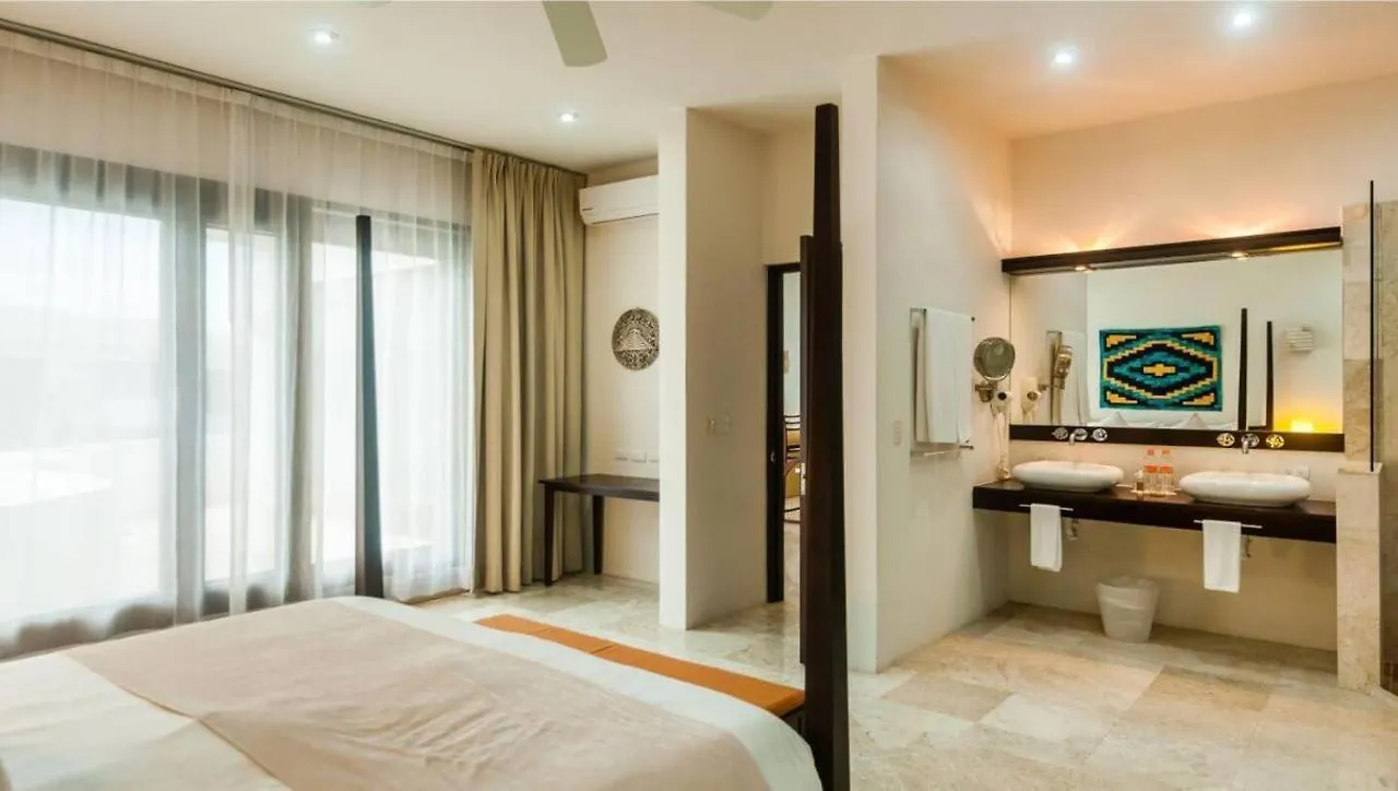 Amazing Luxury Penthouse With Sunset,Sunrise View, Private Jacuzzi And Rooftop Pool Tulum Apartment